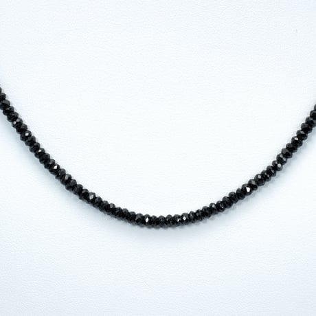 K18YG/WG ブラックスピネル ネックレス 33806-399
