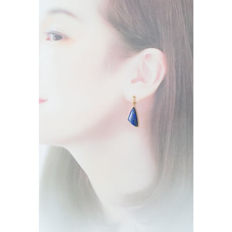 K18ラピスラズリピアス 82249-160ｗBFZ