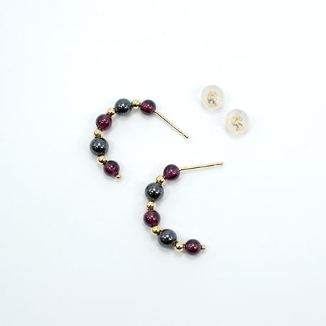 K18 線加工G型ガーネット ピアス 81218-124wADZ