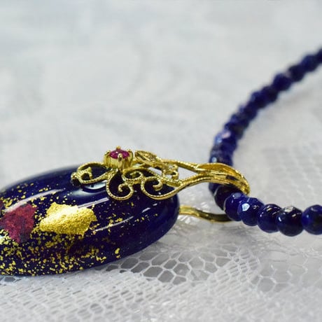 K18 ラピスラズリ ルビー 金箔ペンダント ネックレス◇18K LapisLazuli Ruby Makie Pendant beads Necklace　34107-160 NCCZ