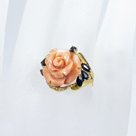 K18 コーラル ローズ ゴールド リング サファイヤ 珊瑚 薔薇 61573-171
