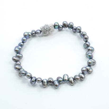 グレーパール silverCZ磁気ワンタッチブレス 70006-000(BL-26)￥15972