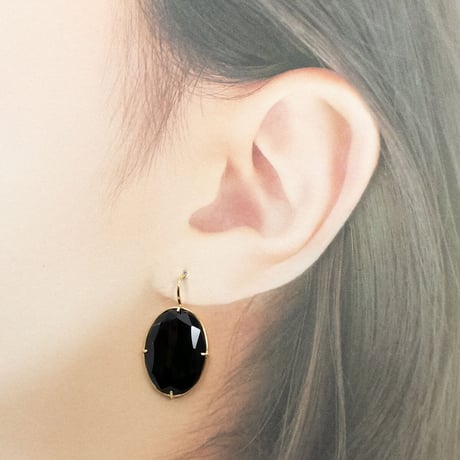 K18 オニキス  ピアス 82205-150