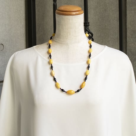天然石 ロング ネックレス 琥珀 & オニキス K18 留め金具　30024-000
