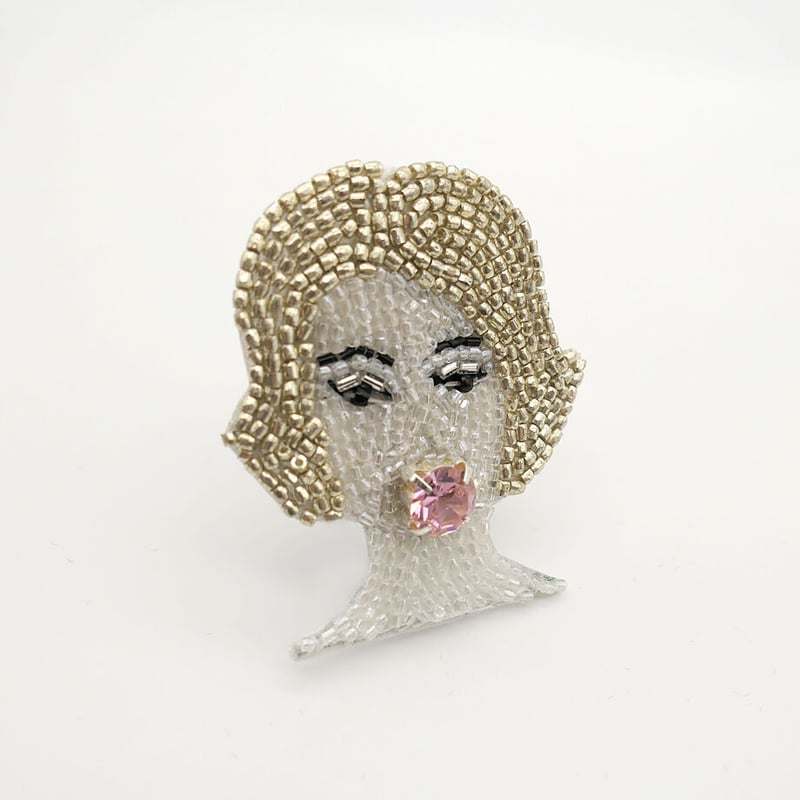 marianne batlle】 MARYLINE CHEWING GUM | goldan