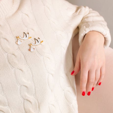 【Coucou Suzette】Stork ピンブローチ（white baby）