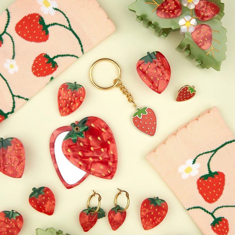 Coucou Suzette】Strawberry ミラー | goldandbouncy