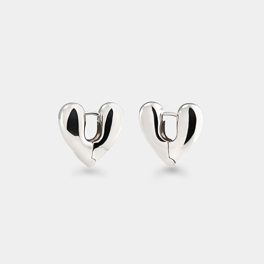 ANNIKA INEZ】HEART HOOPS スモールピアス | goldandbouncy ANNIKA INEZ】HEART HOOPS スモールピアス | goldandbouncy