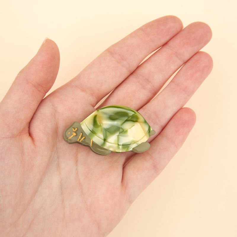 ヘアアクセサリー Kisa Coucou Suzette】Mini Turtle ヘアクリップ | goldandbouncy