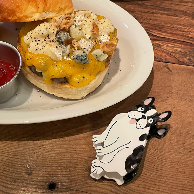 Coucou Suzette】Bulldog ヘアクリップ | goldandbouncy