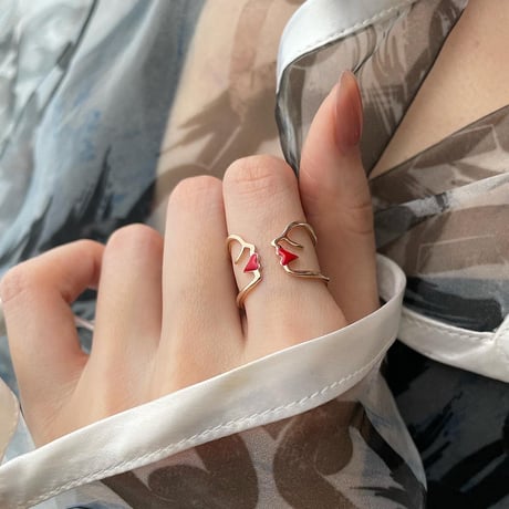 【Coucou Suzette x goldandbouncy】Kiss Ring