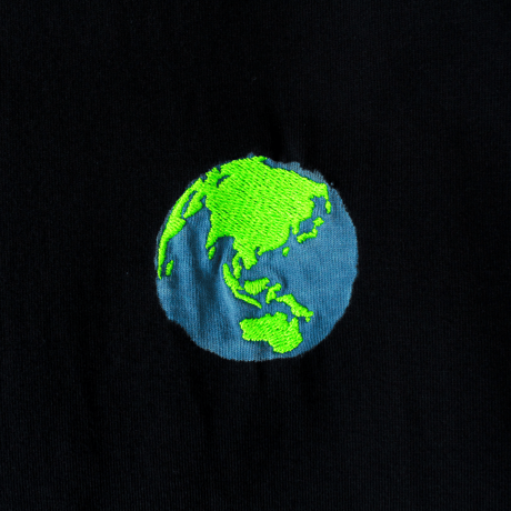 JAVARA「地球着 TEE (BLACK)」