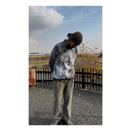 JAVARA「DISK HALF ZIP SWEAT (MONO)」