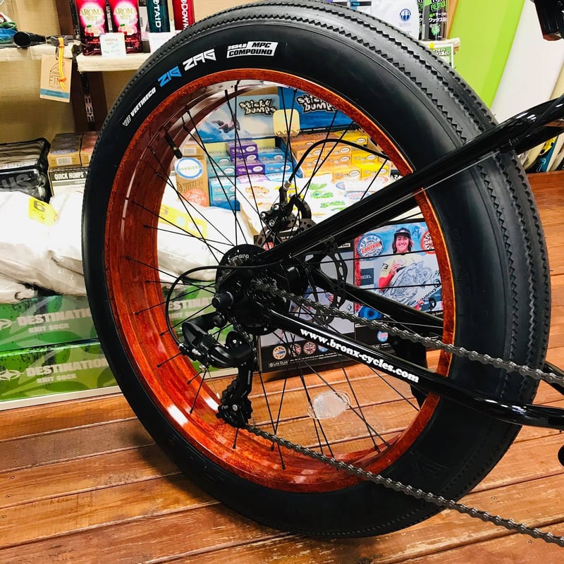 BRONX4.0 DD(ブロンクス) ファットバイク 26インチ外装7段ギア