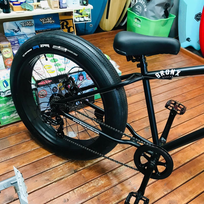 BRONX4.0 DD(ブロンクス) ファットバイク 26インチ外装7段ギア