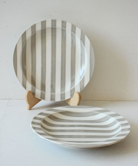 ITEM | joice on the table