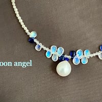 Moon angel（月の天使）