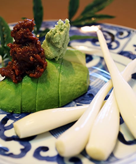 ●足利二条大麦味噌　純正味噌（大／750g）【60サイズ（2kg以内同一送料）750g2個まで】