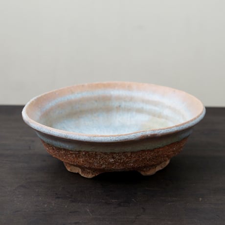 陶器 萩焼 輪花　鬼萩中鉢(木箱入）　黒田岳 作