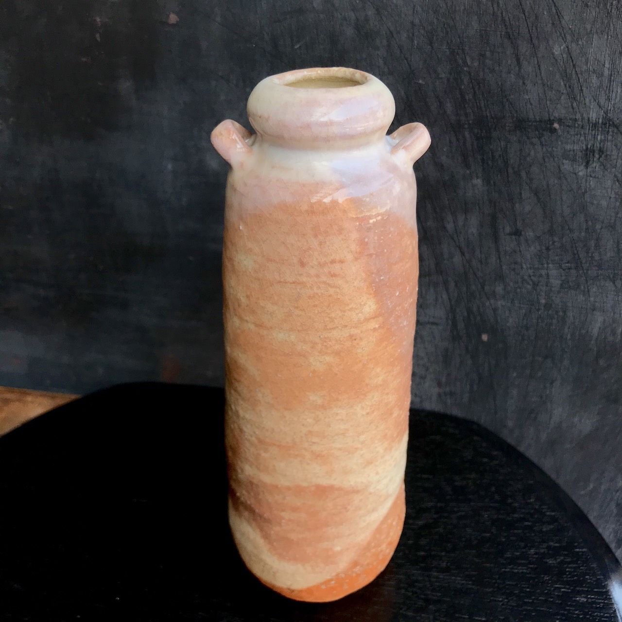 陶器 萩焼 輪花 耳付き花入(木箱入) 林紅陽 作 | 陶器 和食器 萩焼のお