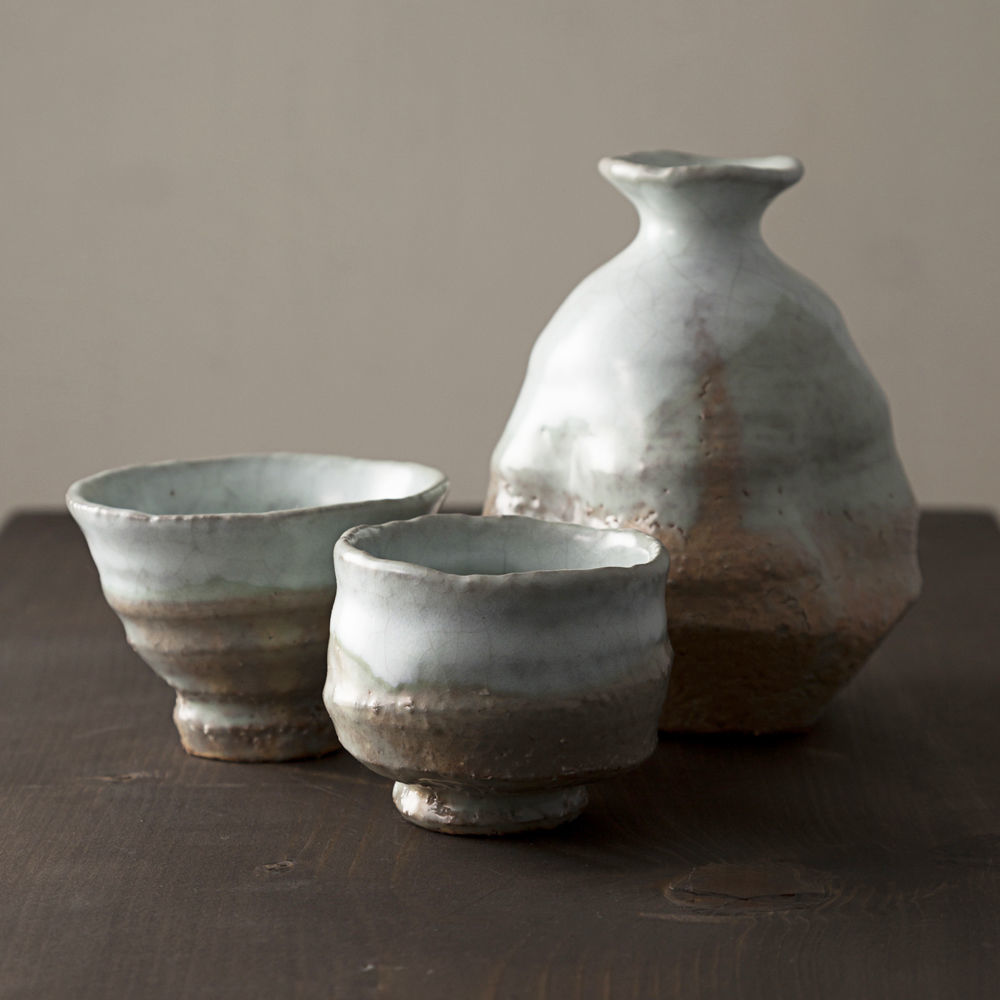 陶器 萩焼 輪花 酒器揃(木箱入) 河野聡 作 | 陶器 和食器 萩焼のお店