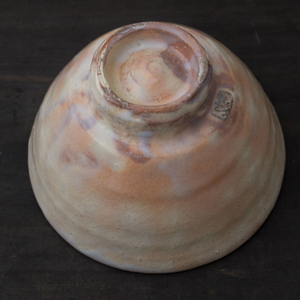 茶碗、萩井戸、林紅陽作 陶器 萩焼 輪花 井戸形抹茶碗(木箱入） 林紅陽 作 | 陶器 和食器 萩焼