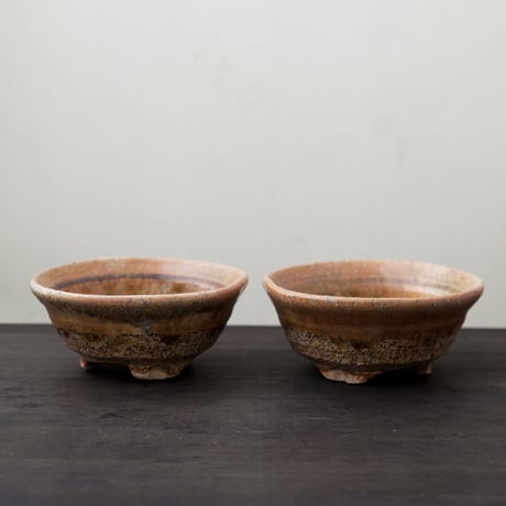 ◇◆陶器 萩焼 輪花◇◆　鬼萩向付　碗揃(二客セット）　(木箱入）　黒田岳