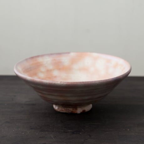 陶器 萩焼 輪花　平抹茶碗(木箱入）　林紅陽 作