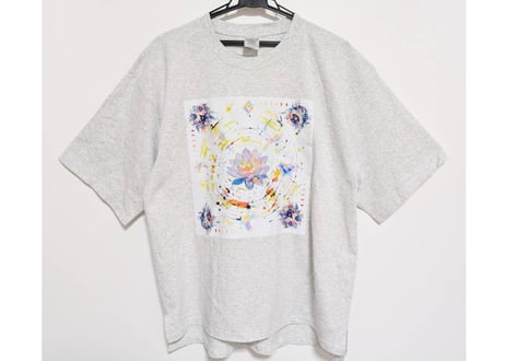 色相是空半袖Tシャツ
