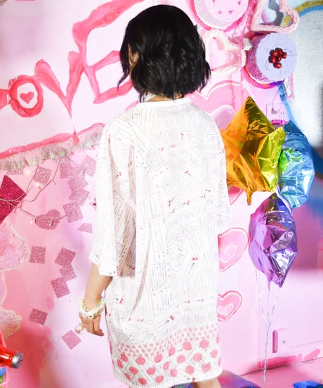 おみくじ総柄Tシャツ
