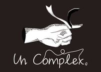 Un Complex。　ロゴ　ホログラムステッカー