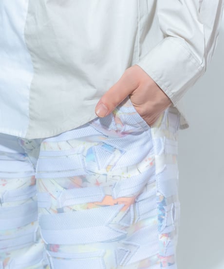 サスペンダー付きワイドパンツ