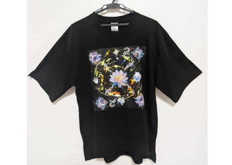 色相是空半袖Tシャツ