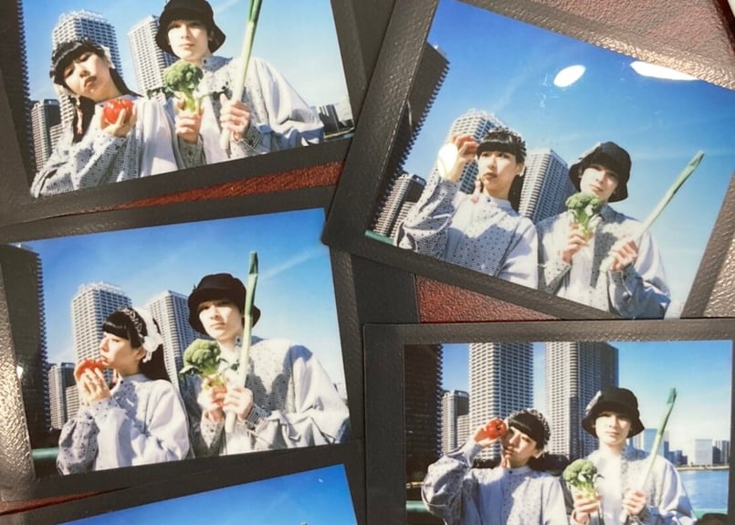 MOOK撮影 ランダムチェキつきLOOKBOOK | un complex.