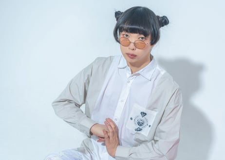 色相是空切り替えビッグシャツ