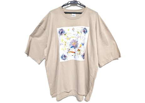 色相是空半袖Tシャツ