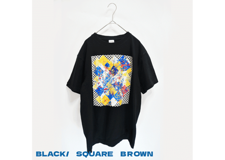 チェックに滲む花の残響柄 Tshirt