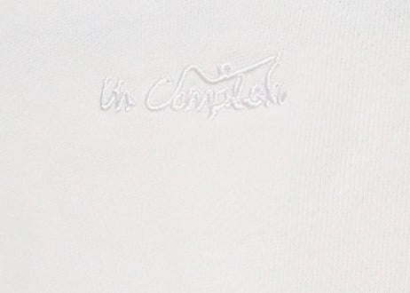 色相是空半袖Tシャツ