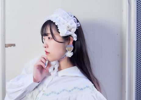 ギラギラ瞬く間のハートピアス＜イアリングも変更可能＞