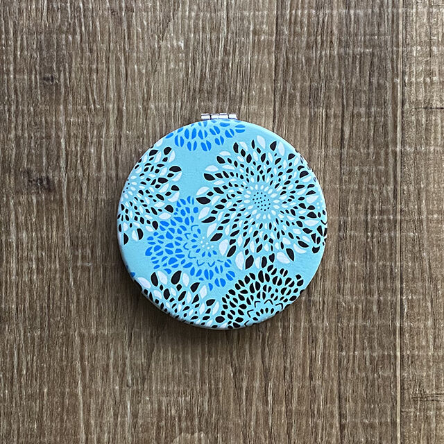 伊勢型紙文様のコンパクトミラー【ダリア-PEPERMINT】【ネコポス限定
