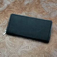 印伝　長財布　ラウンドファスナー【ペイズリー】黒革×黒漆【送料無料　税込】