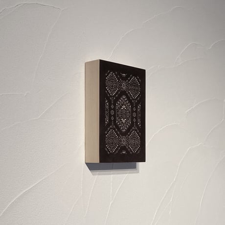 伊勢型紙の文庫箱　【八角縁起-fortune octagon-】薄墨-gray-