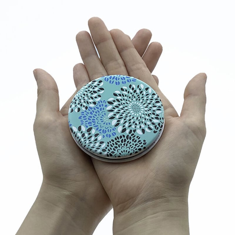 伊勢型紙文様のコンパクトミラー【ダリア-PEPERMINT】【ネコポス限定