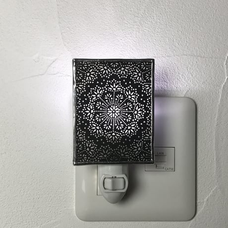 伊勢型紙のナイトランプ【メダリオン】BLACK【送料無料　税込】