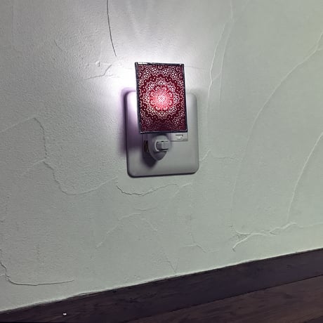 伊勢型紙のナイトランプ【メダリオン】RED【送料無料　税込】