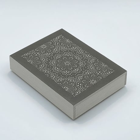 伊勢型紙の文庫箱　【メダリオン-medallion-】薄墨-gray-
