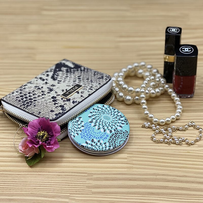 伊勢型紙文様のコンパクトミラー【ダリア-PEPERMINT】【ネコポス限定