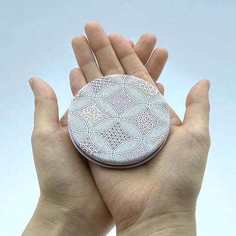 伊勢型紙文様のコンパクトミラー【七宝寄せ小紋-WARM】【ネコポス限定　税込・送料無料】（代引き不可）