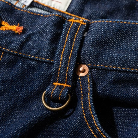 ５ POCKET LOOSE DENIM PANTS