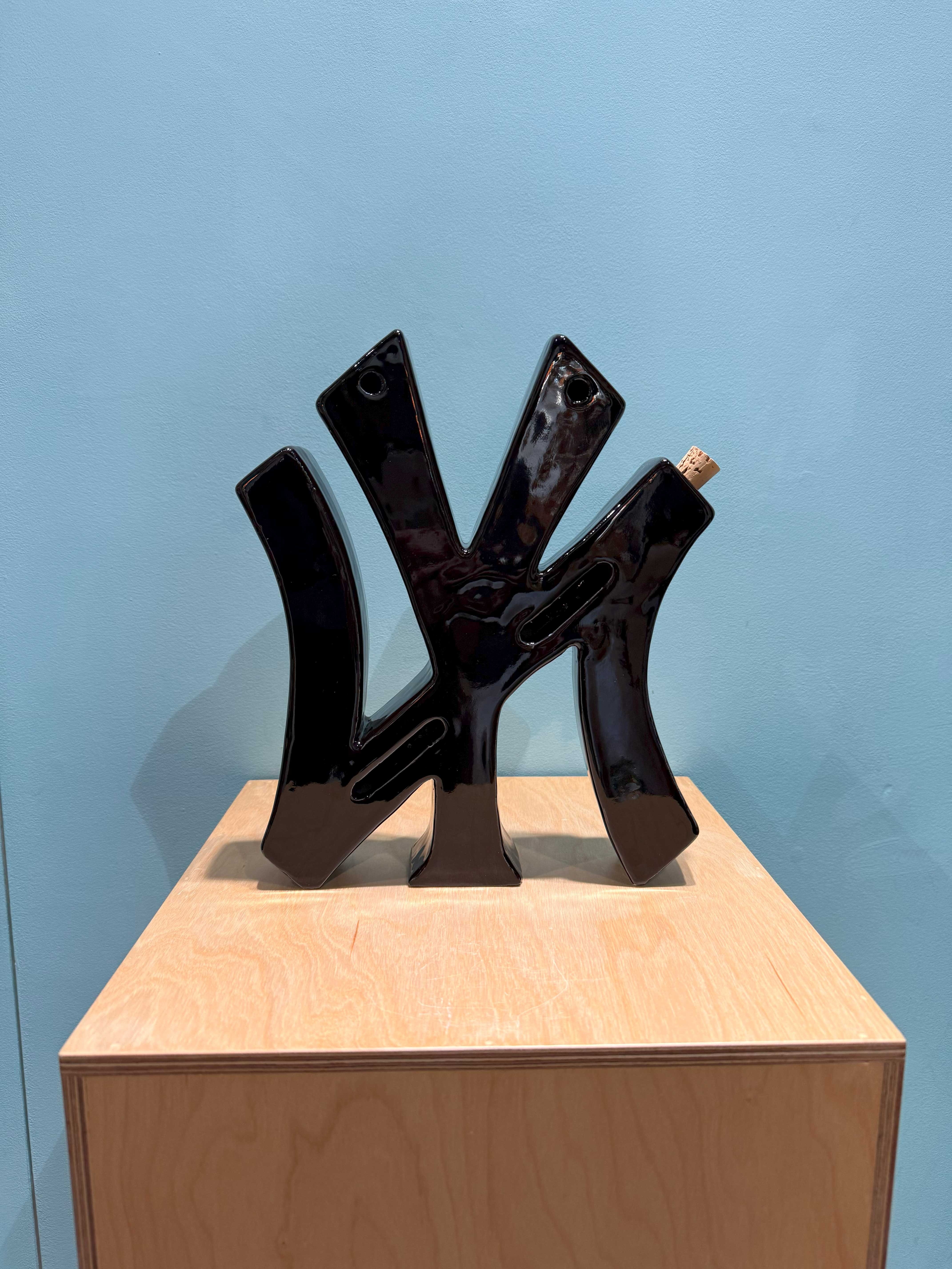 CHIMNEY NY LOGO Incense Burner BLACK | 坩堝-RUTS